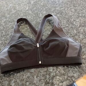 Victoria XSexy Sport Bras size M